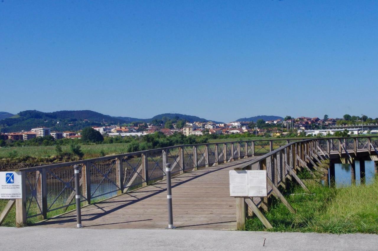 Chambres d'hôtes HOR DAGO près de la gare avec 2 vélos Hendaye Esterno foto